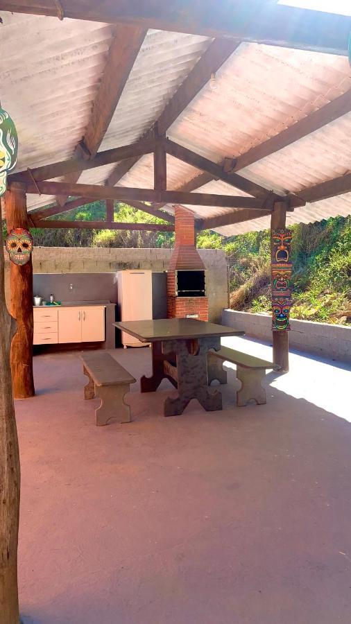 Lindóia Casa Californiaヴィラ エクステリア 写真