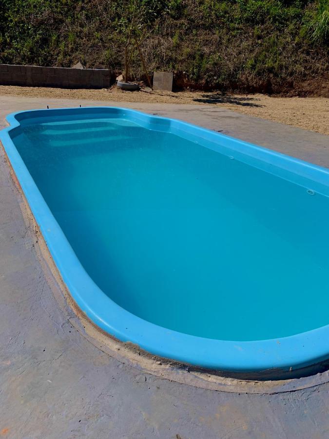 Lindóia Casa Californiaヴィラ エクステリア 写真